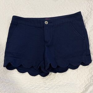 Lilly Pulitzer Women’s Navy Scallop Hem Shorts 00